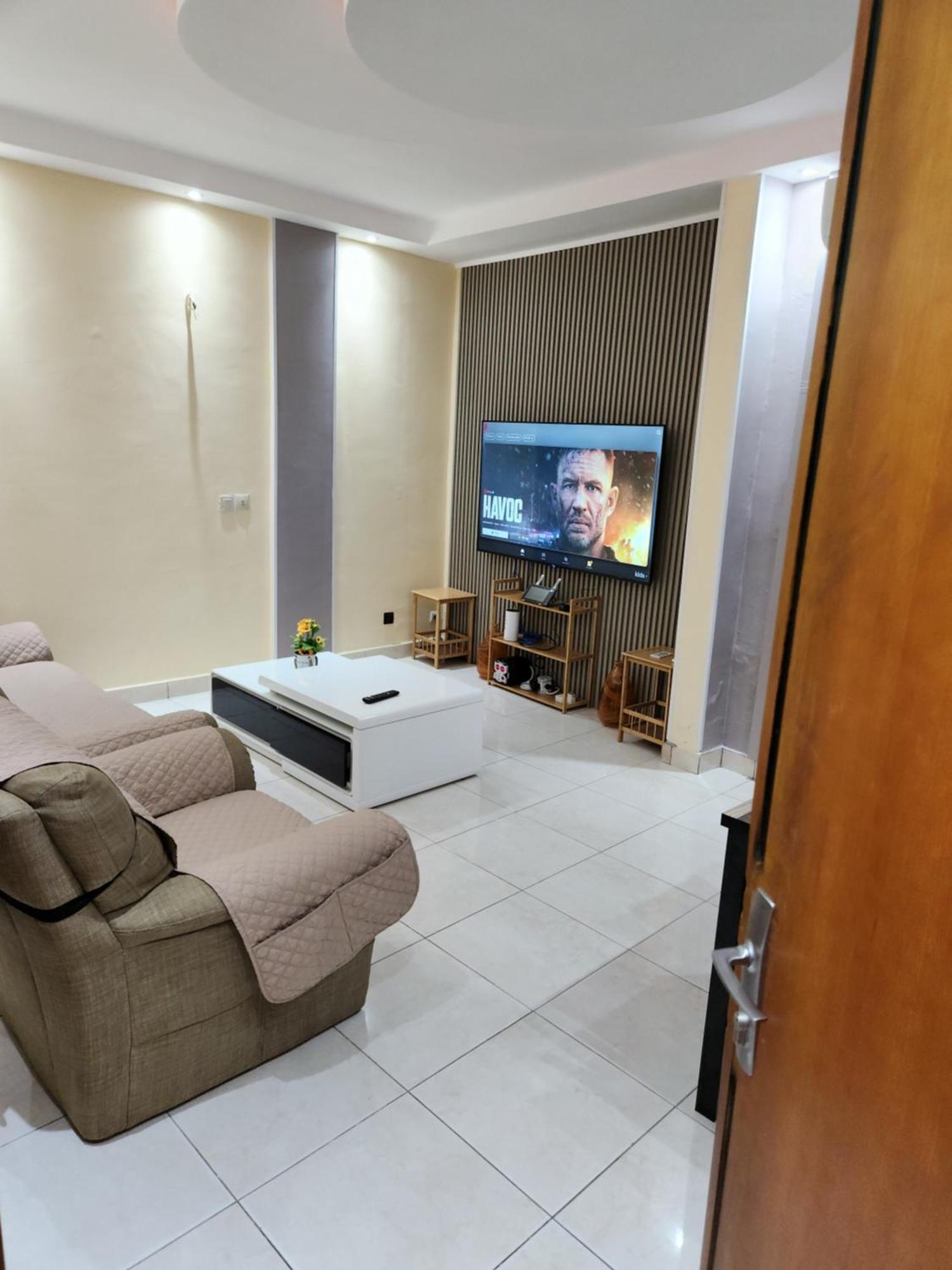 Apartmán Meuble 1Ch 2E Ch Dispo Avec Un Supplement E1D Douala Exteriér fotografie
